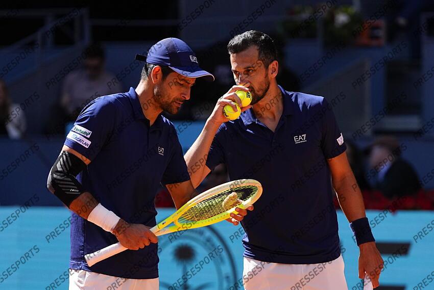 Marcelo Arevalo of El Salvador and Mate Pavic of Croatia play doubles against Horacio Zeballos of Argentina and Marcel Granollers of Spain during the Men Double’s Final of Mutua Madrid Open 2025 - ATP Masters 1000 celebrated at Caja Magica on May 03, 2025 in Madrid, Spain. FINALE MUTUA MADRID OPEN 