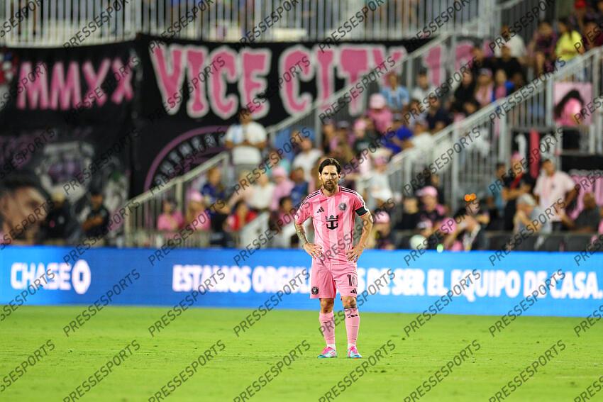 May 3, 2025; Fort Lauderdale, Florida, USA; Inter Miami CF forward Lionel Messi (10) looks on against the New York Red Bulls in the second half at Chase Stadium. Mandatory Credit: Nathan Ray Seebeck-Imagn Images MLS: New York Red Bulls at Inter Miami CF 