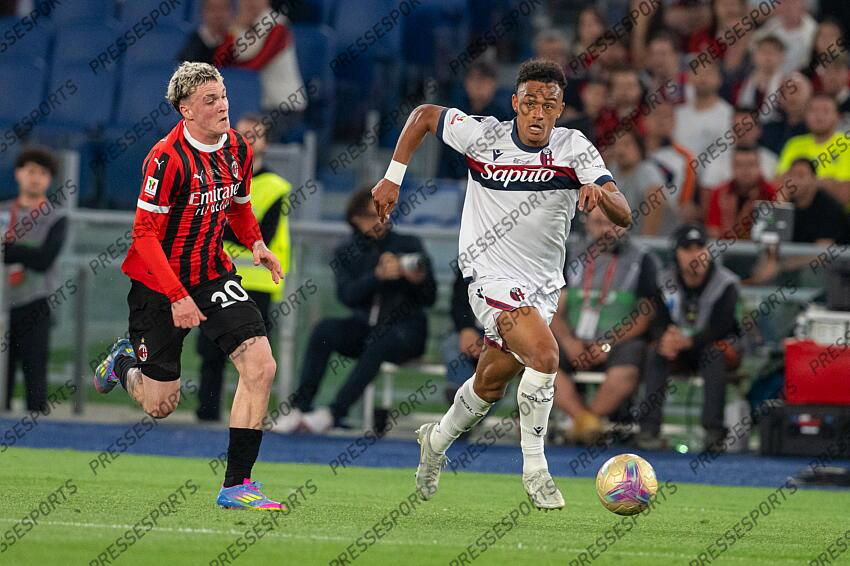 Foto IPP/Damiano Fiorentini Roma 14/05/2025 Calcio coppa Italia Frecciarossa 2024-2025 partita: Finale Milan - Bologna nella foto: Dan Ndoye in azione Italy Photo Press World Copyright FINALE AC MILAN-BOLOGNE (0-1) 