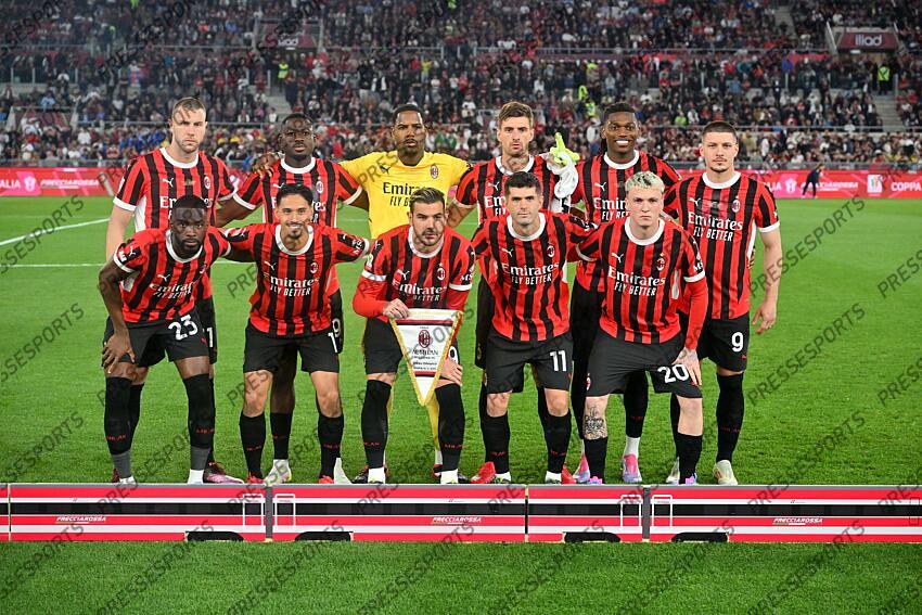 Foto IPP/Felice De Martino Roma 14/05/2025 Calcio Coppa Italia 2024/2025 - Finale Milan - Bologna Nella foto: la formazione del milan Italy Photo Press World Copyright FINALE AC MILAN-BOLOGNE (0-1) 