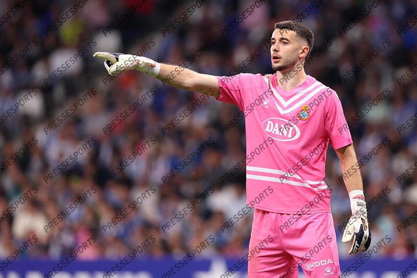 Joan Garcia of RCD Espanyol gestures during the Spanish league, La Liga EA Sports, football match played between RCD Espanyol and FC Barcelona at RCDE Stadium on May 15, 2025 in Cornella, Barcelona, Spain. ESPANYOL BARCELONE-FC BARCELONE (0-2) 