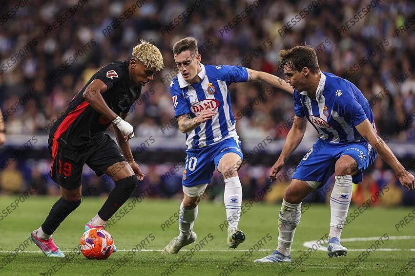 Lamine Yamal of FC Barcelona in action during the Spanish league, La Liga EA Sports, football match played between RCD Espanyol and FC Barcelona at RCDE Stadium on May 15, 2025 in Cornella, Barcelona, Spain. ESPANYOL BARCELONE-FC BARCELONE (0-2) 