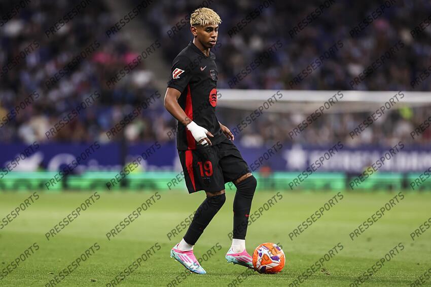 Lamine Yamal of FC Barcelona in action during the Spanish league, La Liga EA Sports, football match played between RCD Espanyol and FC Barcelona at RCDE Stadium on May 15, 2025 in Cornella, Barcelona, Spain. ESPANYOL BARCELONE-FC BARCELONE (0-2) 