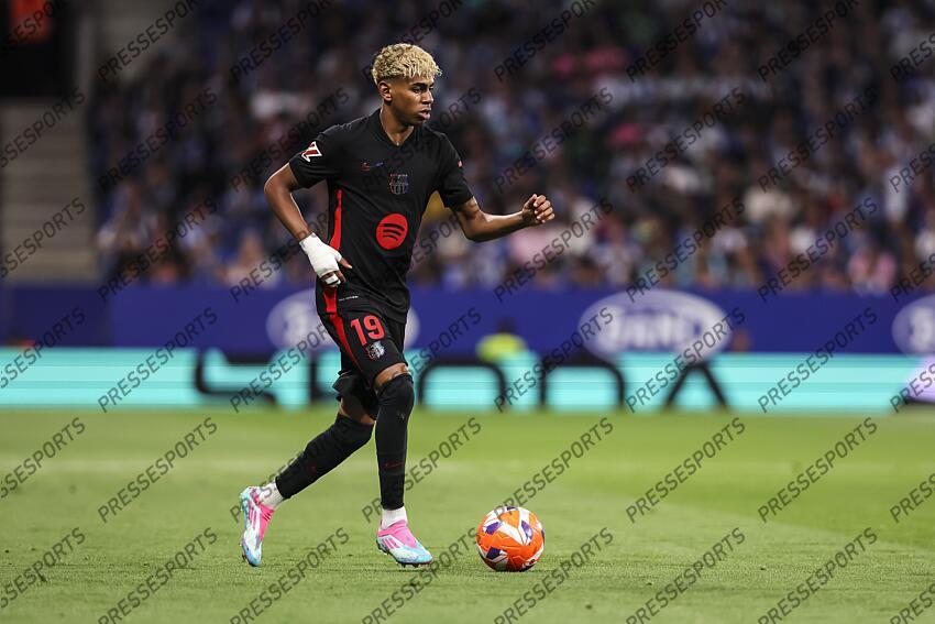 Lamine Yamal of FC Barcelona in action during the Spanish league, La Liga EA Sports, football match played between RCD Espanyol and FC Barcelona at RCDE Stadium on May 15, 2025 in Cornella, Barcelona, Spain. ESPANYOL BARCELONE-FC BARCELONE (0-2) 