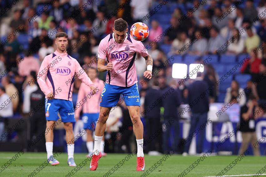 Roberto Fernandez of RCD Espanyol warms up during the Spanish league, La Liga EA Sports, football match played between RCD Espanyol and FC Barcelona at RCDE Stadium on May 15, 2025 in Cornella, Barcelona, Spain. ESPANYOL BARCELONE-FC BARCELONE (0-2) 
