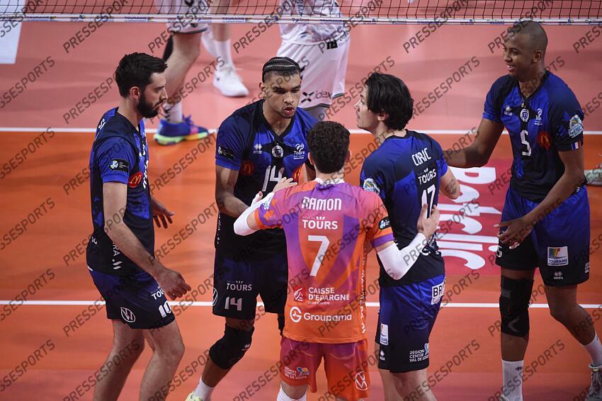 strehlau (alexandre) ramon (luca) coric (zeljko) TOURS-POITIERS 