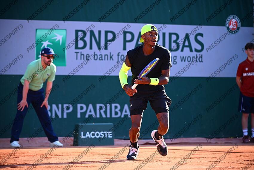 erhard (mathys) - (fra) - MCCABE/ERHARD 