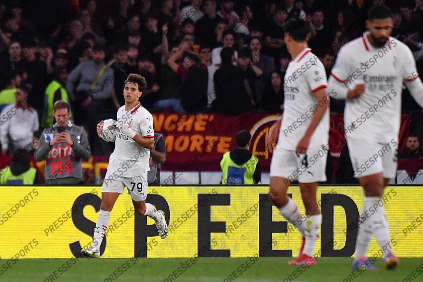 Foto IPP/Luciano Adriani Roma 18/05/2025 Campionato di Calcio Serie A 2024/2025 Roma vs Milan Nella foto: Joao Felix esulta dopo il gol del pareggio Italy Photo Press - World Copyright AS ROME-AC MILAN (3-1) 