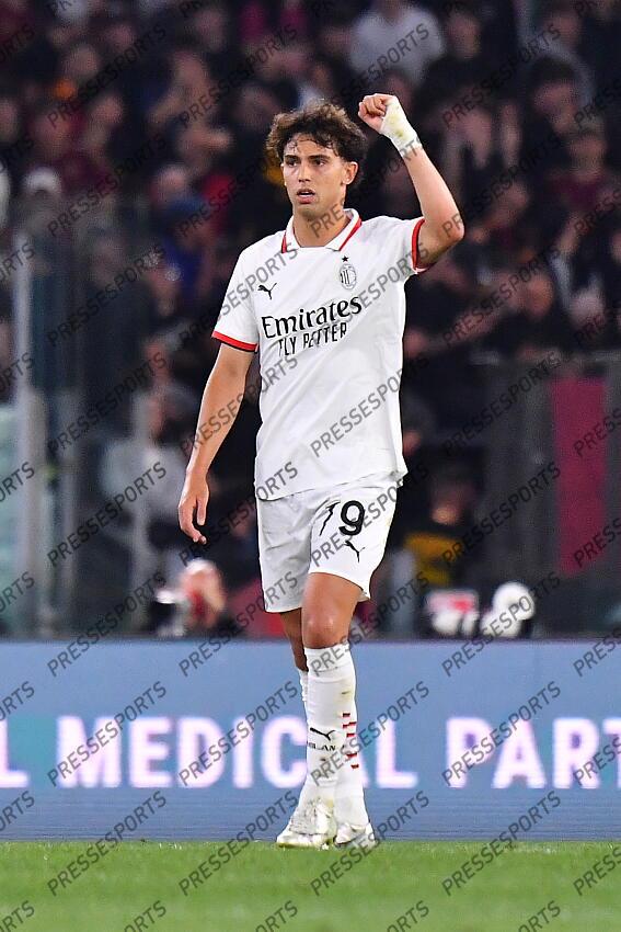 Foto IPP/Luciano Adriani Roma 18/05/2025 Campionato di Calcio Serie A 2024/2025 Roma vs Milan Nella foto: Joao Felix esulta dopo il gol del pareggio Italy Photo Press - World Copyright AS ROME-AC MILAN (3-1) 