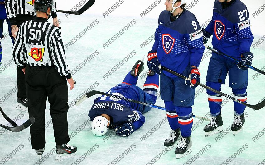 Deception France defaite relegation Pierre-Edouard Bellemare #41 FRANCE-SLOVENIE (1-3) 