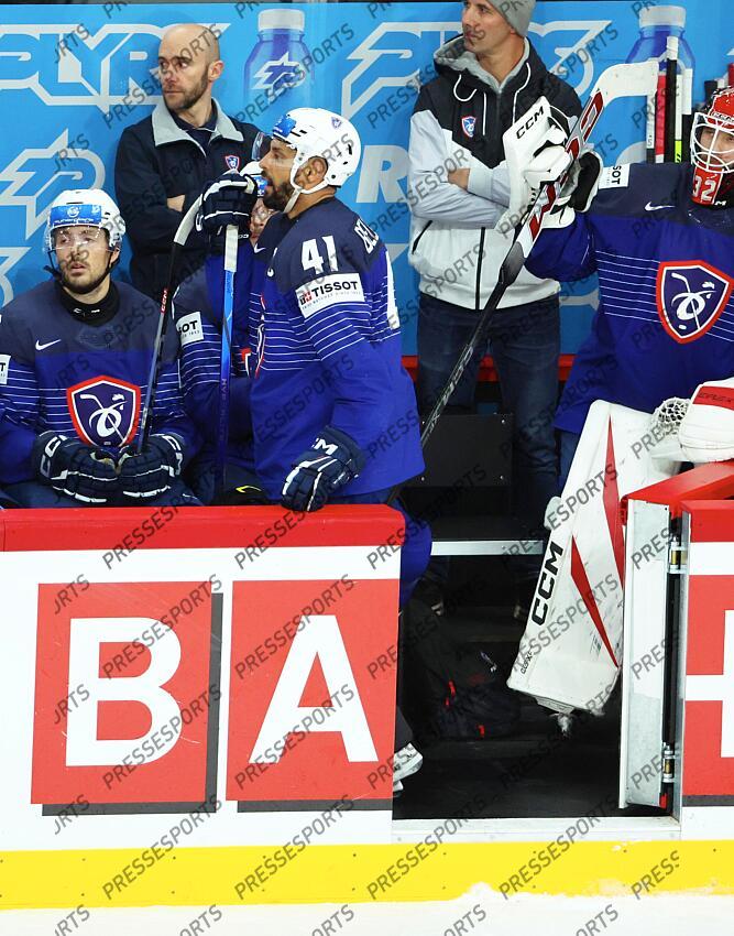 Deception France defaite relegation Pierre-Edouard Bellemare #41 FRANCE-SLOVENIE (1-3) 
