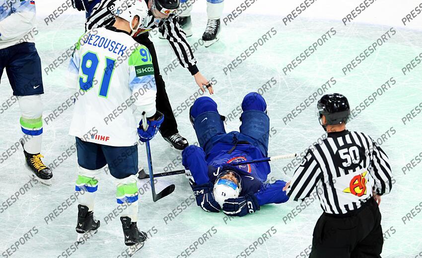 Deception France defaite relegation Pierre-Edouard Bellemare #41 FRANCE-SLOVENIE (1-3) 