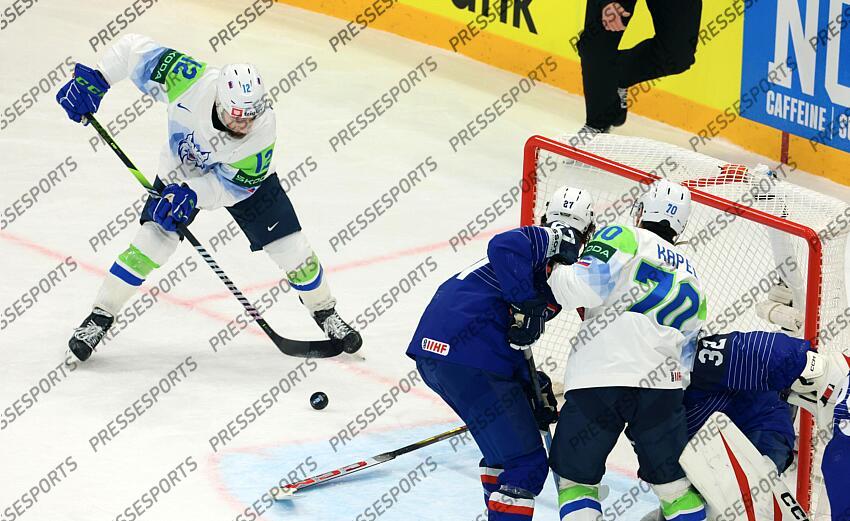 but Nik Simsic #12 FRANCE-SLOVENIE (1-3) 