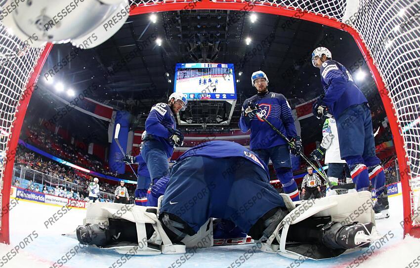 Deception France Nicolas Ritz #25 Hugi Gallet #8 Vincent LLorca #6 FRANCE-SLOVENIE (1-3) 