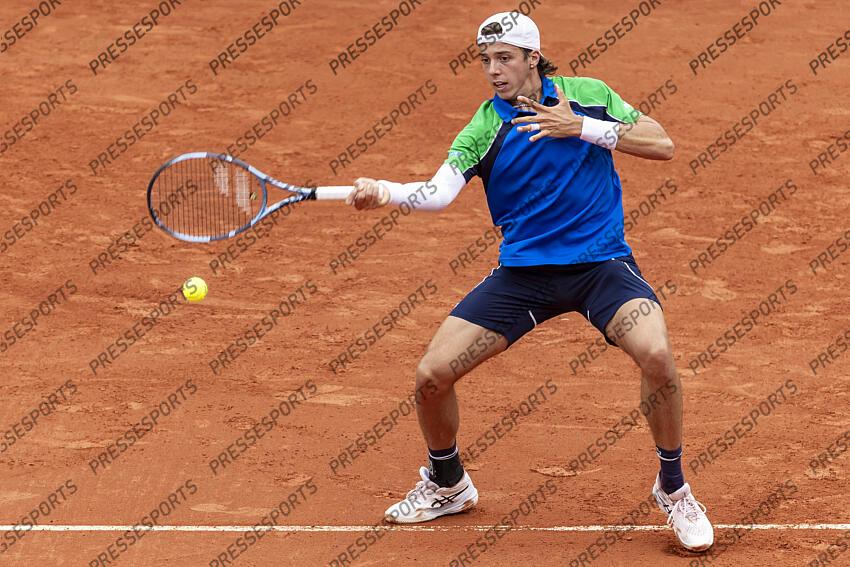 20.05.2025; Genf; Tennis ATP 250 - Geneva Open 2025; Arthur Cazaux (FRA) (Pascal Muller/freshfocus) GENEVA OPEN tournoi de geneve 
