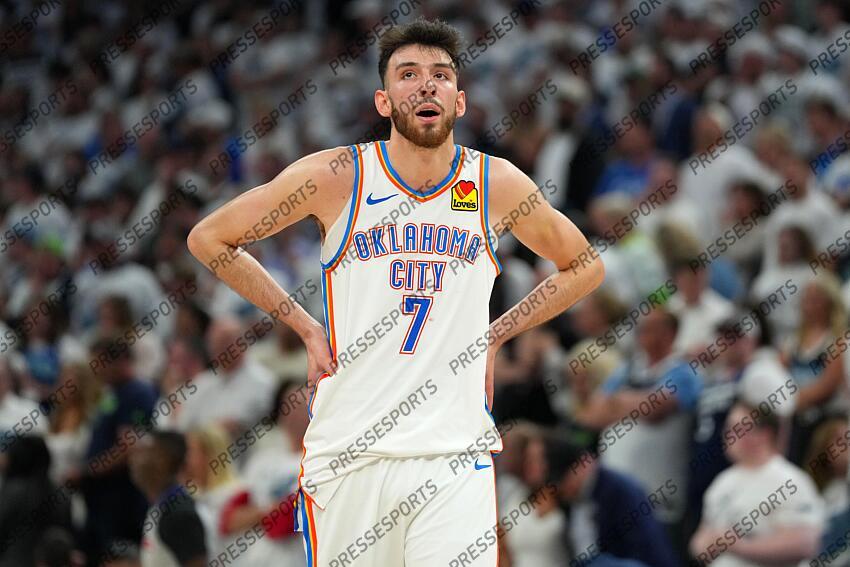 May 26, 2025; Minneapolis, Minnesota, USA; Oklahoma City Thunder forward Chet Holmgren (7) reacts against the Minnesota Timberwolves in the second half during game four of the western conference finals for the 2025 NBA Playoffs at Target Center. Mandatory Credit: Jesse Johnson-Imagn Images NBA: Playoffs-Oklahoma City Thunder at Minnesota Timberwolves 