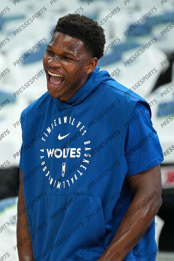 May 26, 2025; Minneapolis, Minnesota, USA; Minnesota Timberwolves guard Anthony Edwards (5) practices before the game against the Oklahoma City Thunder game four of the western conference finals for the 2025 NBA Playoffs at Target Center. Mandatory Credit: Jesse Johnson-Imagn Images NBA: Playoffs-Oklahoma City Thunder at Minnesota Timberwolves 