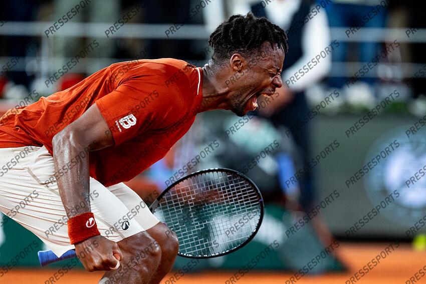 TENNIS ROLAND GARROS 2025 NIGHT SESSION MONFILS / DELLIEN