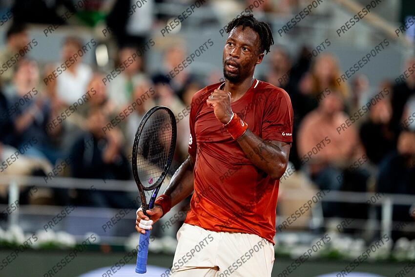 Gael Monfils (FRA) NIGHT SESSION MONFILS/DELLIEN 