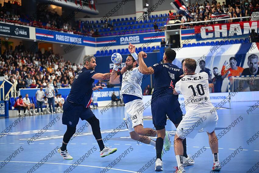 karabatic (luka) goni leoz (iosu) omar (yahia) PSG HANDBALL-CHAMBERY (30-23) frattaruolo (sasha) 
