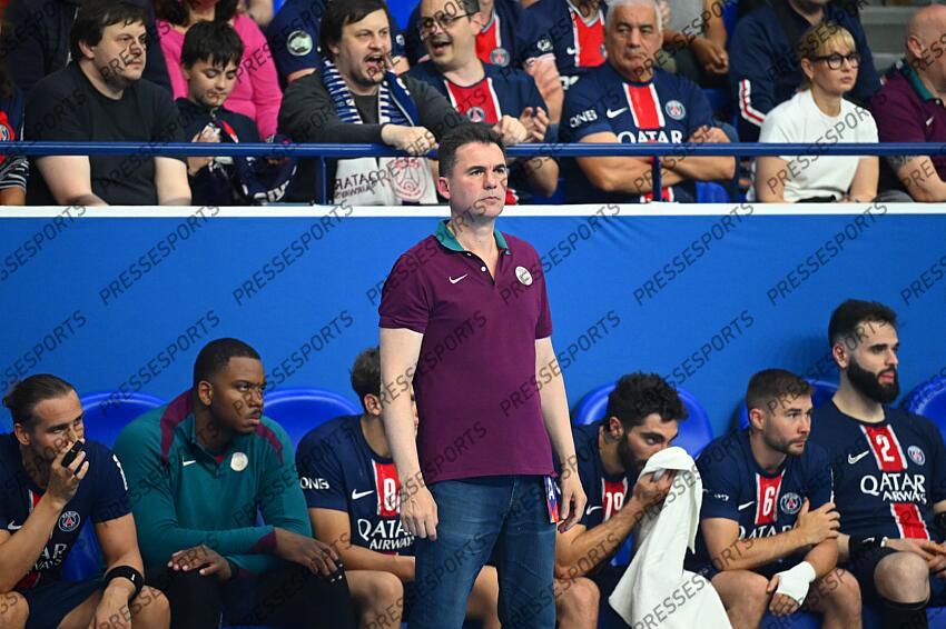 gonzalez (raul) PSG HANDBALL-CHAMBERY (30-23) 