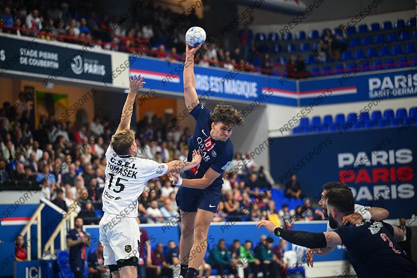tomasek (adam) narcisse (noa) PSG HANDBALL-CHAMBERY (30-23) 