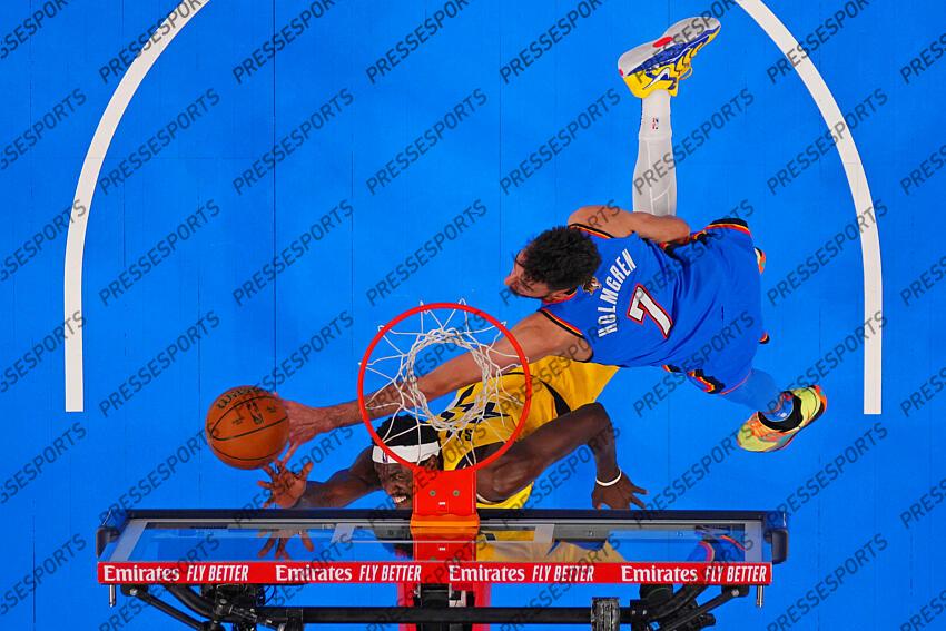 Jun 8, 2025; Oklahoma City, Oklahoma, USA; Indiana Pacers forward Pascal Siakam (43) shoots the ball against Oklahoma City Thunder forward Chet Holmgren (7) during the first half during game two of the 2025 NBA Finals at Paycom Center. Mandatory Credit: Kyle Terada-Imagn Images Game 2 Indiana Pacers at Oklahoma City Thunder 