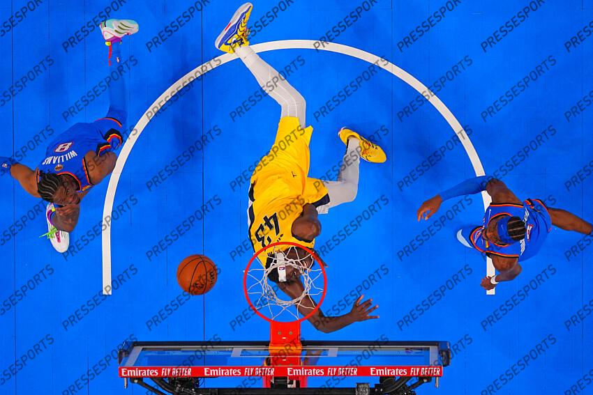 Jun 8, 2025; Oklahoma City, Oklahoma, USA; Indiana Pacers forward Pascal Siakam (43) loses control of the ball against the Oklahoma City Thunder during the first half during game two of the 2025 NBA Finals at Paycom Center. Mandatory Credit: Kyle Terada-Imagn Images Game 2 Indiana Pacers at Oklahoma City Thunder 