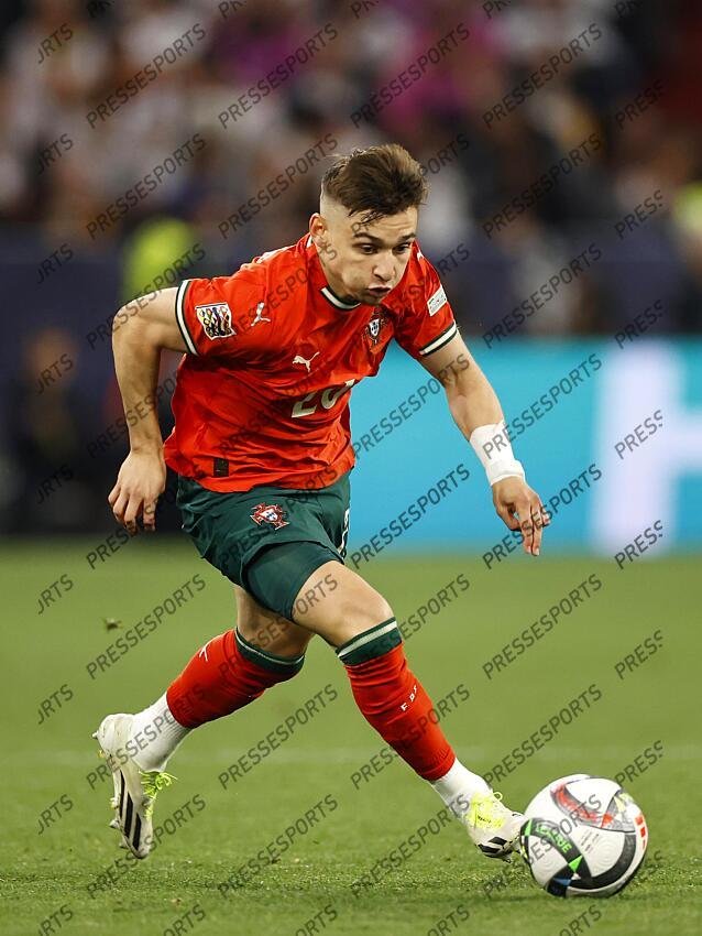 MUNCHEN - Francisco Conceicao of Portugal during the UEFA Nations League semifinal match Germany v. Portugal at the Munich Football Arena on June 4, 2025 in Munich, Germany. ANP | Hollandse Hoogte | MAURICE VAN STEEN ALLEMAGNE-PORTUGAL (1-2) 