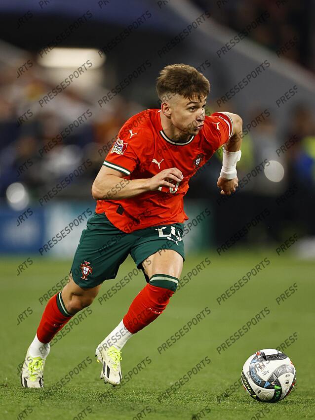 MUNCHEN - Francisco Conceicao of Portugal during the UEFA Nations League semifinal match Germany v. Portugal at the Munich Football Arena on June 4, 2025 in Munich, Germany. ANP | Hollandse Hoogte | MAURICE VAN STEEN ALLEMAGNE-PORTUGAL (1-2) 