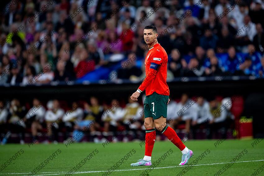 04.06.2025, Allianz Arena, Muenchen, GER, UEFA Nations League, Deutschland vs Portugal, Halbfinale, im Bild Cristiano Ronaldo (Portugal, #07) // during the UEFA Nations League semi final match between Germany and Portugal at the Allianz Arena in Muenchen, Germany on 2025/06/04. EXPA Pictures © 2025, PhotoCredit: EXPA/ Eibner-Pressefoto/ Memmler ATTENTION - OUT of GER ALLEMAGNE-PORTUGAL (1-2) 
