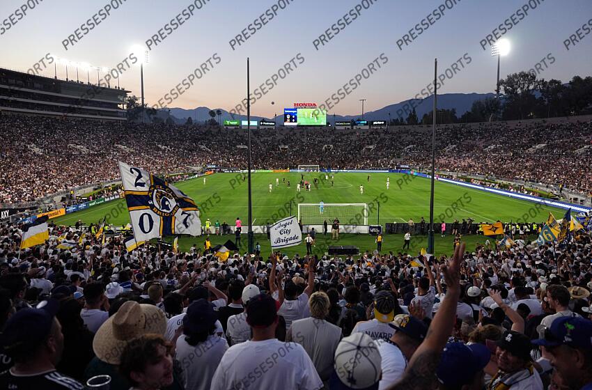 Jul 4, 2024; Pasadena, California, USA; A general view of the Rose Bowl during the first half of the game between LA Galaxy and LAFC. Mandatory Credit: Kirby Lee-USA TODAY Sports MLS: LAFC at LA Galaxy 