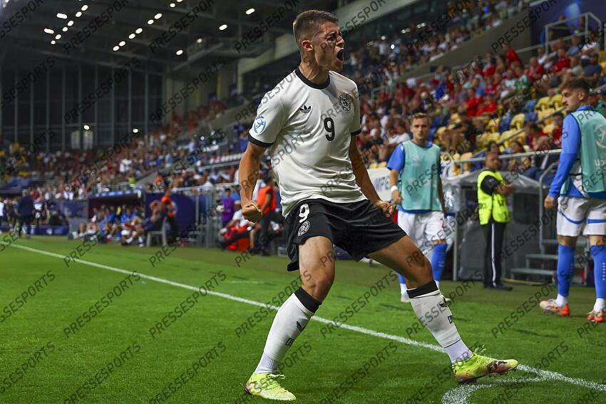 Nicolo Tresoldi (Germany U21) celebrates after scoring his teams first goal during the UEFA Under 21 Slovakia 2025 match between Czech Republic U21 2-4 Germany U21 at DAC Arena Stadium on June 15, 2025 in Dunajska Streda, Slovakia. U21 REPUBLIQUE TCHEQUE-U21 ALLEMAGNE (2-4) 