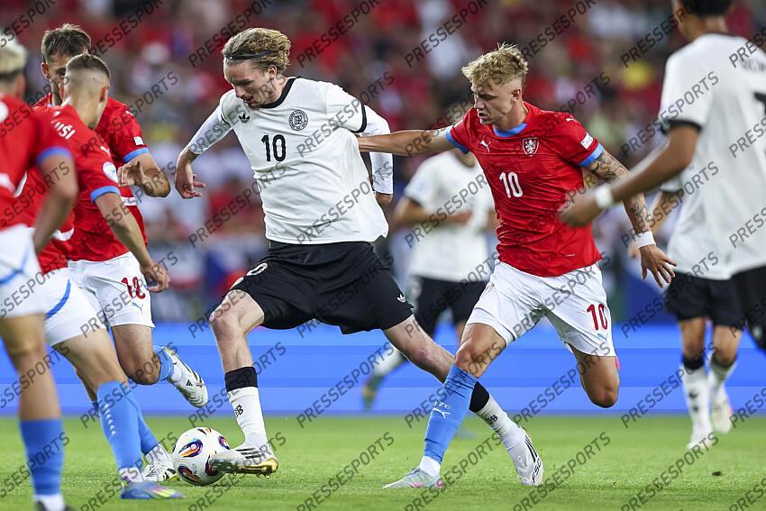 Nick Woltemade (Germany U21)Adam Karabec (Czech Republic U21) during the UEFA Under 21 Slovakia 2025 match between Czech Republic U21 2-4 Germany U21 at DAC Arena Stadium on June 15, 2025 in Dunajska Streda, Slovakia. U21 REPUBLIQUE TCHEQUE-U21 ALLEMAGNE (2-4) 