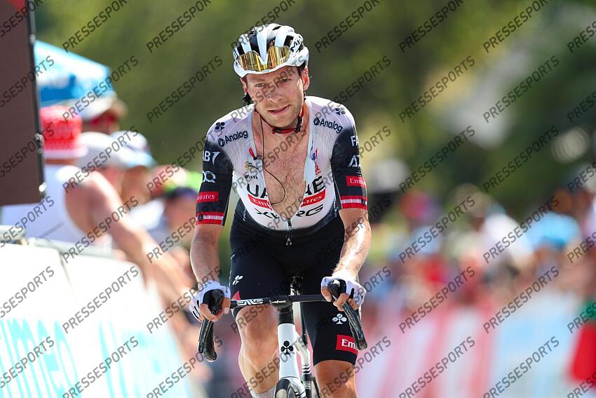 Tour de Suisse 2025 - 88th Edition - 5th stage La Punt - Santa Maria in Calanca 183,8 Km - 19/06/2025 - Felix Grossschartner (AUT - UAE Team Emirates - XRG) - photo Sabine Zwicky/SprintCyclingAgency©2025 LA PUNT/SANTA MARIA IN CALANCA 