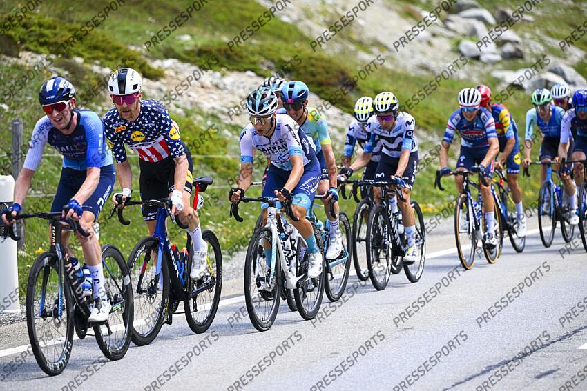 SANTA MARIA IN CALANCA, SWITZERLAND - JUNE 19 : Simmons Quinn (USA) of Lidl - Trek, Bilbao Pello (ESP) of Bahrain - Victorious in the escape pack during stage 5 of the 88th edition of Tour de Suisse an UCI World Tour 2.UWT cycling road race stage for Men Elite of 183.6 km with start in La Punt and finish in Santa Maria in Calanca on June 19, 2025 in Santa Maria in Calanca, Switzerland, 19/06/2025 ( Motordriver Kenny Verfaillie - Photo by Vincent Kalut / Photonews LA PUNT/SANTA MARIA IN CALANCA 