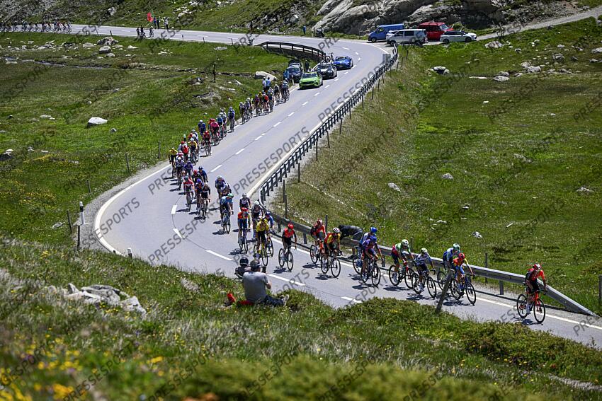 SANTA MARIA IN CALANCA, SWITZERLAND - JUNE 19 : Illustration picture peloton during stage 5 of the 88th edition of Tour de Suisse an UCI World Tour 2.UWT cycling road race stage for Men Elite of 183.6 km with start in La Punt and finish in Santa Maria in Calanca on June 19, 2025 in Santa Maria in Calanca, Switzerland, 19/06/2025 ( Motordriver Kenny Verfaillie - Photo by Vincent Kalut / Photonews LA PUNT/SANTA MARIA IN CALANCA 