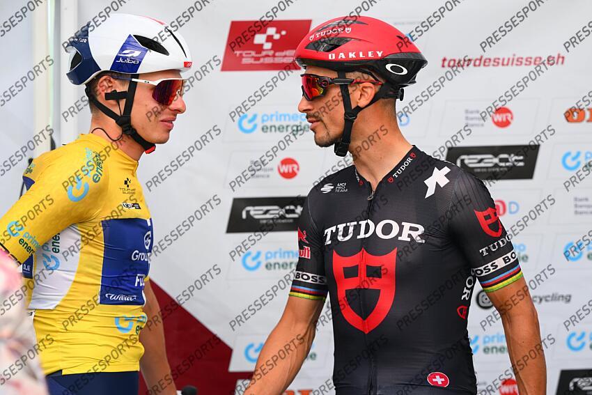 SANTA MARIA IN CALANCA, SWITZERLAND - JUNE 19 : Gregoire Romain (FRA) of Groupama FDJ and Alaphilippe Julian (FRA) of Tudor Pro Cycling Team before the race during stage 5 of the 88th edition of Tour de Suisse an UCI World Tour 2.UWT cycling road race stage for Men Elite of 183.6 km with start in La Punt and finish in Santa Maria in Calanca on June 19, 2025 in Santa Maria in Calanca, Switzerland, 19/06/2025 ( Motordriver Kenny Verfaillie - Photo by Vincent Kalut / Photonews LA PUNT/SANTA MARIA IN CALANCA 